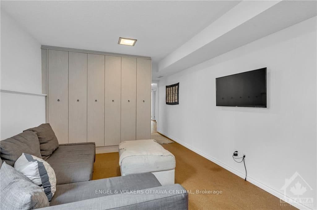 27 MULVAGH Avenue photo 21