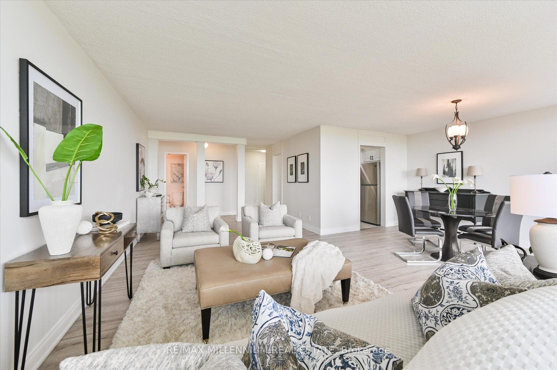 14 Neilson Drive Unit 1405 photo 9