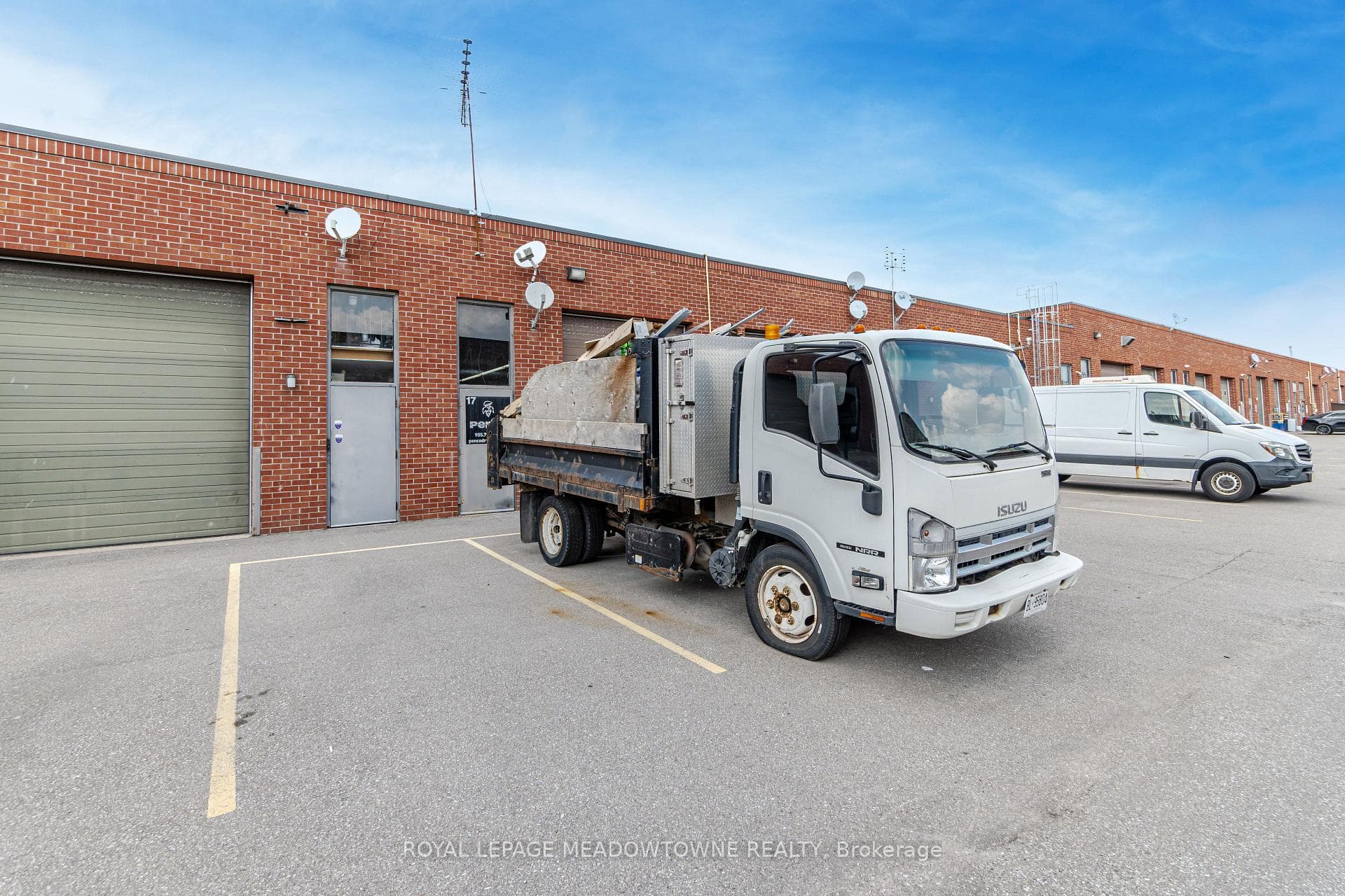 17-830 Rowntree Dairy Road, Vaughan