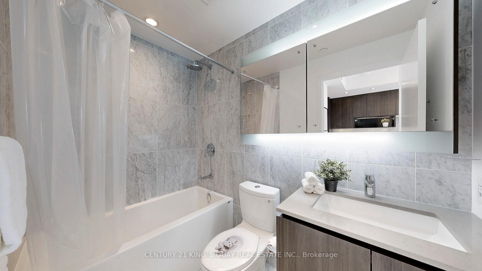 115 Mcmahon Drive Unit 3808 photo 16