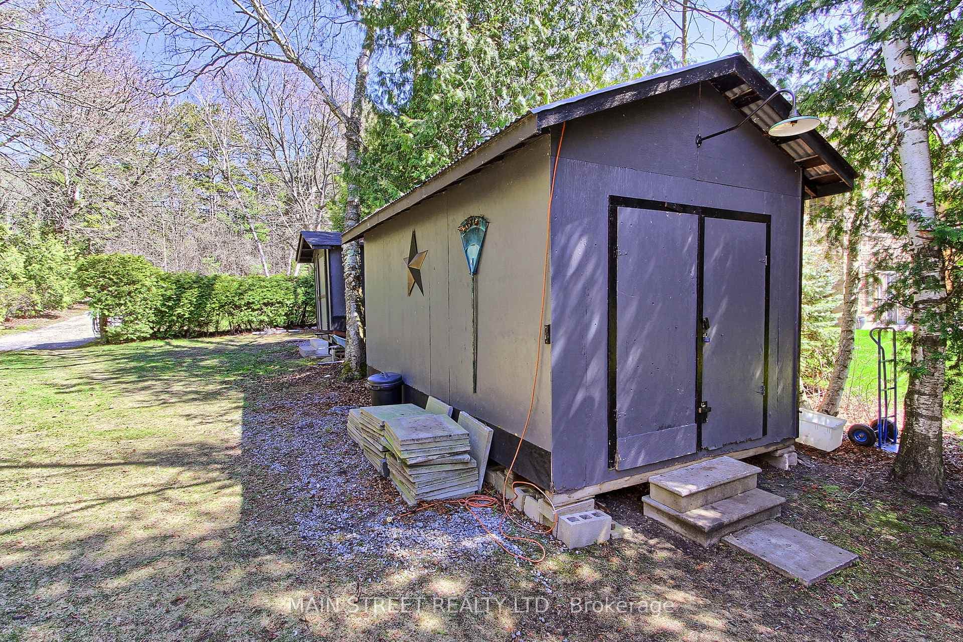 112 Washago Bay Lane photo 32