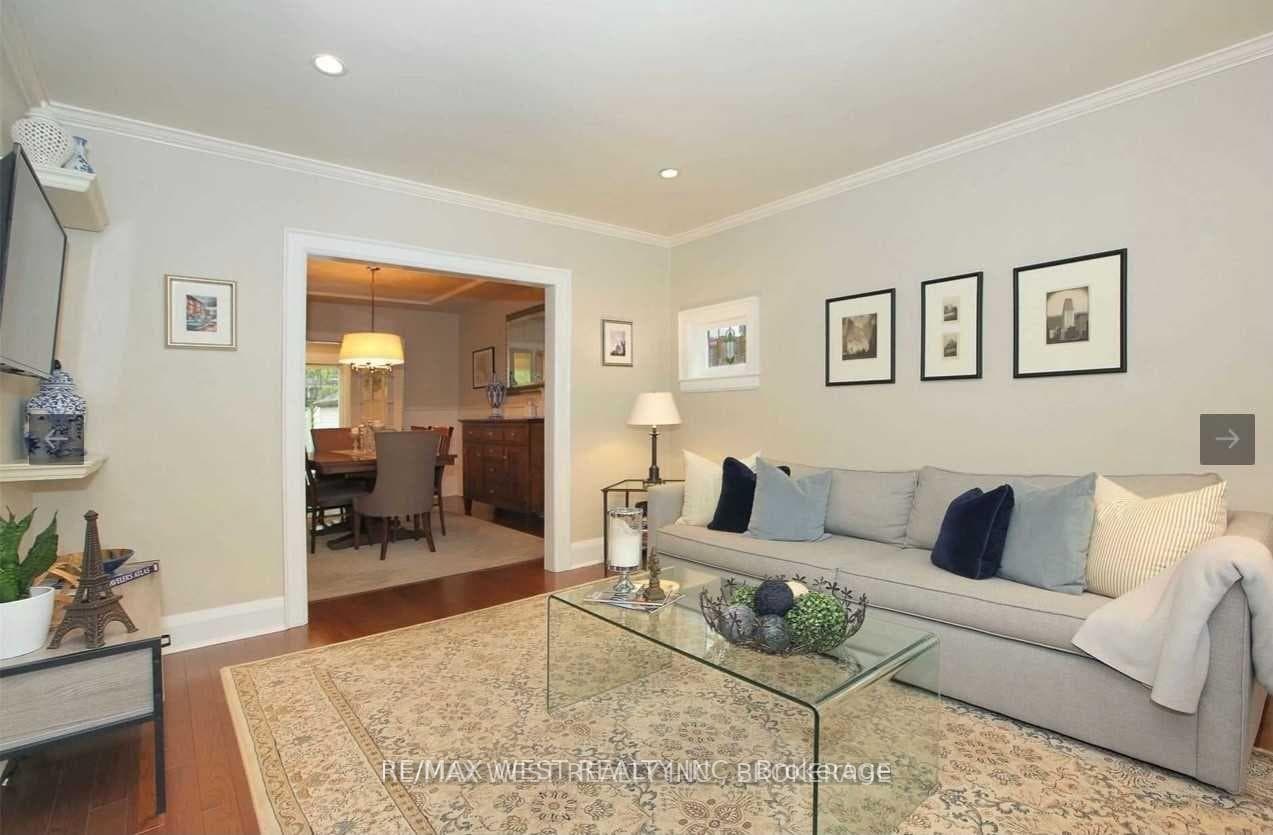 472 Roselawn Avenue photo 6