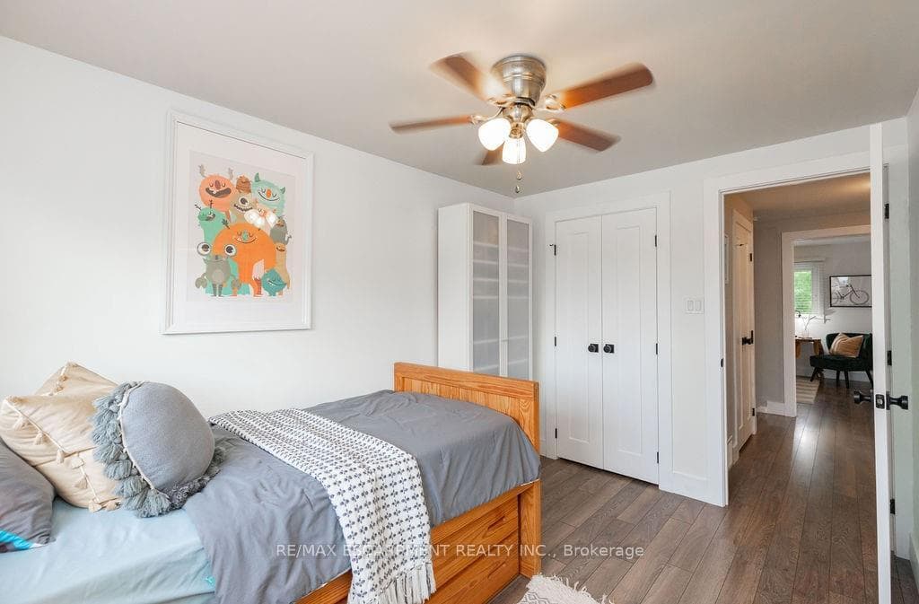 1493 Clinton Court photo 19