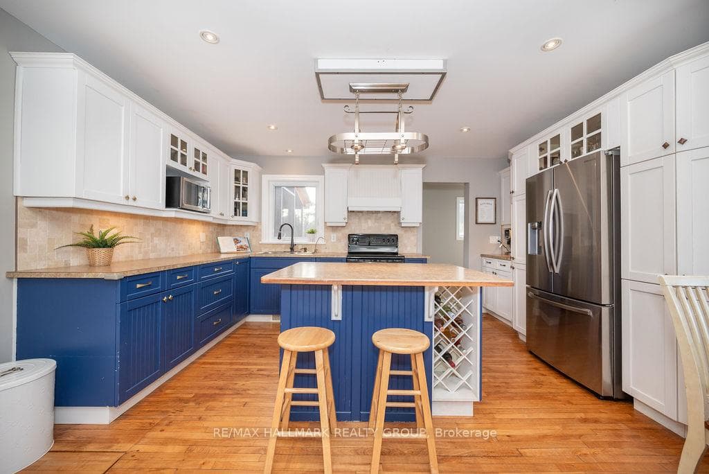 715 River Road photo 7
