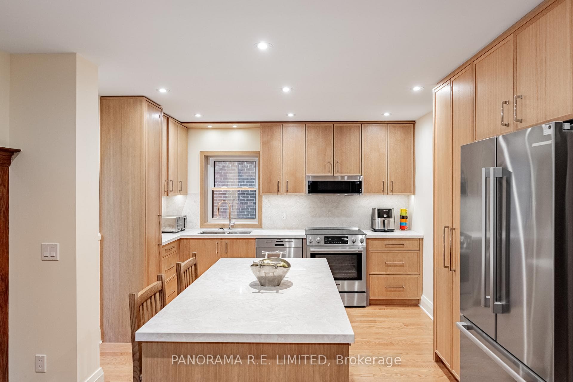 239 Winona Drive photo 12
