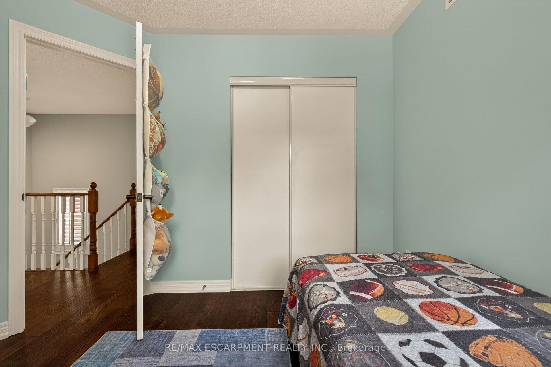 100 Beddoe Drive Unit 20 photo 27