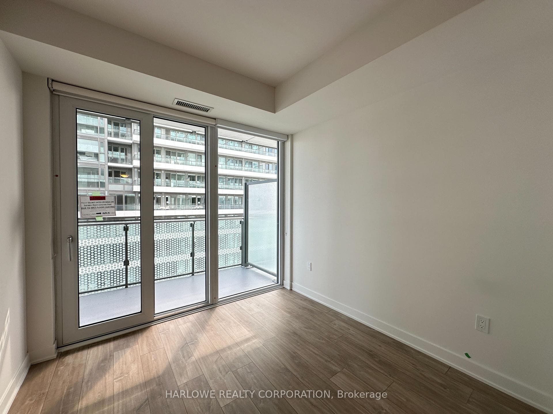 135 Lower Sherbourne Street Unit 2320 W photo 6