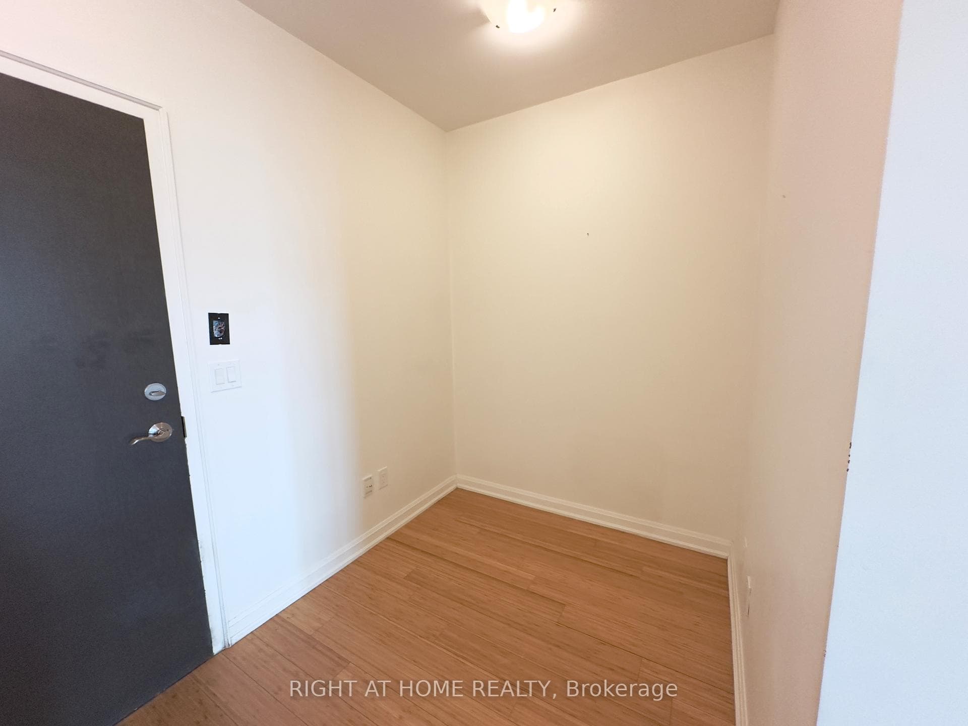 11 Bogert Avenue Unit 2407 photo 22
