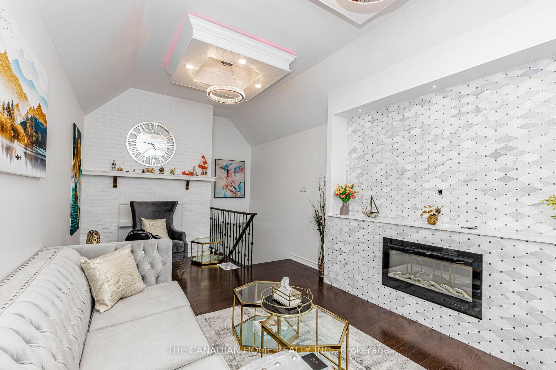 67 BIGHORN Crescent photo 19