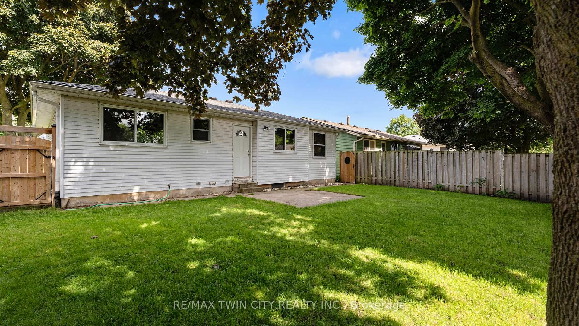 31 Deerpark Avenue photo 28