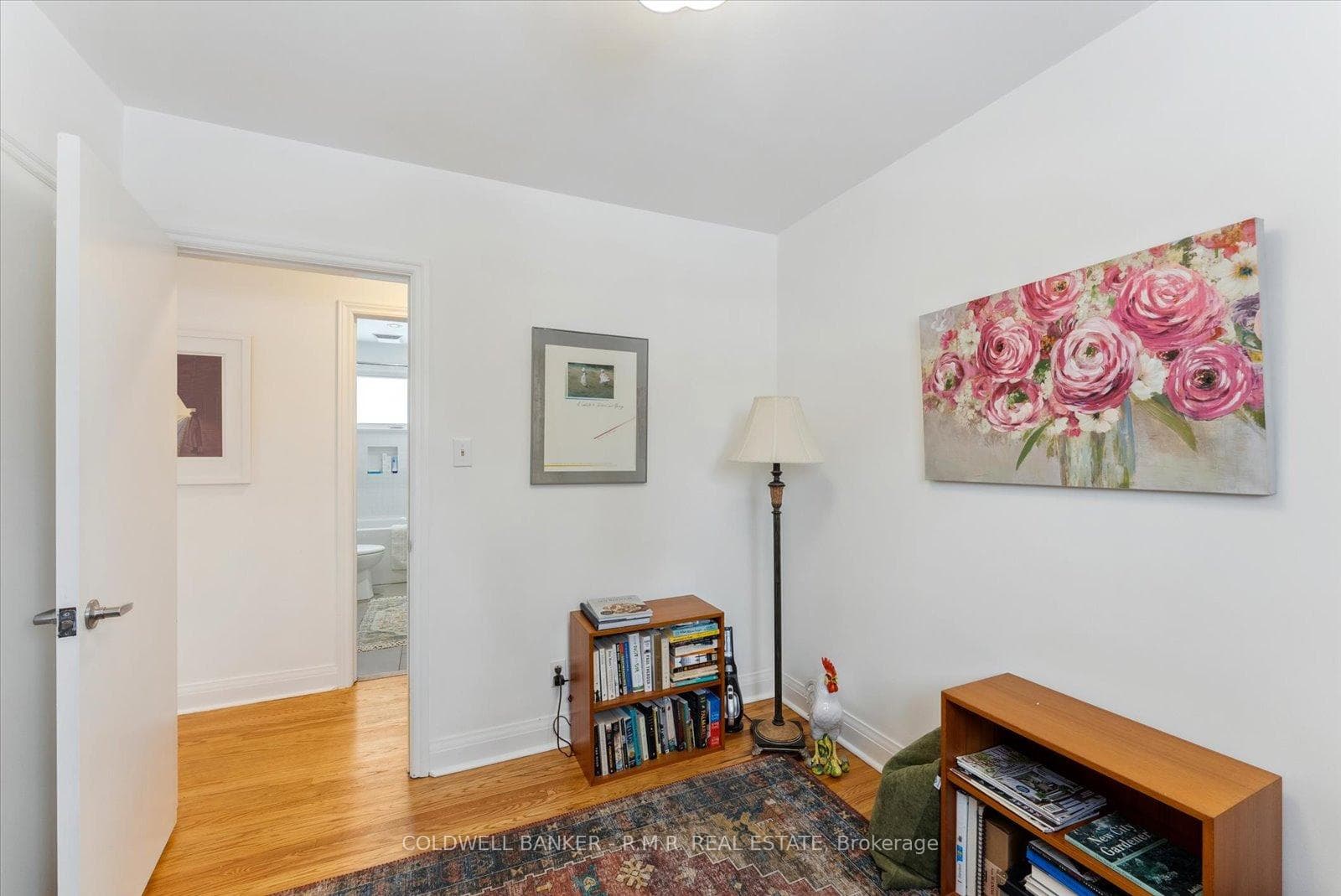 455 Harden Street photo 24