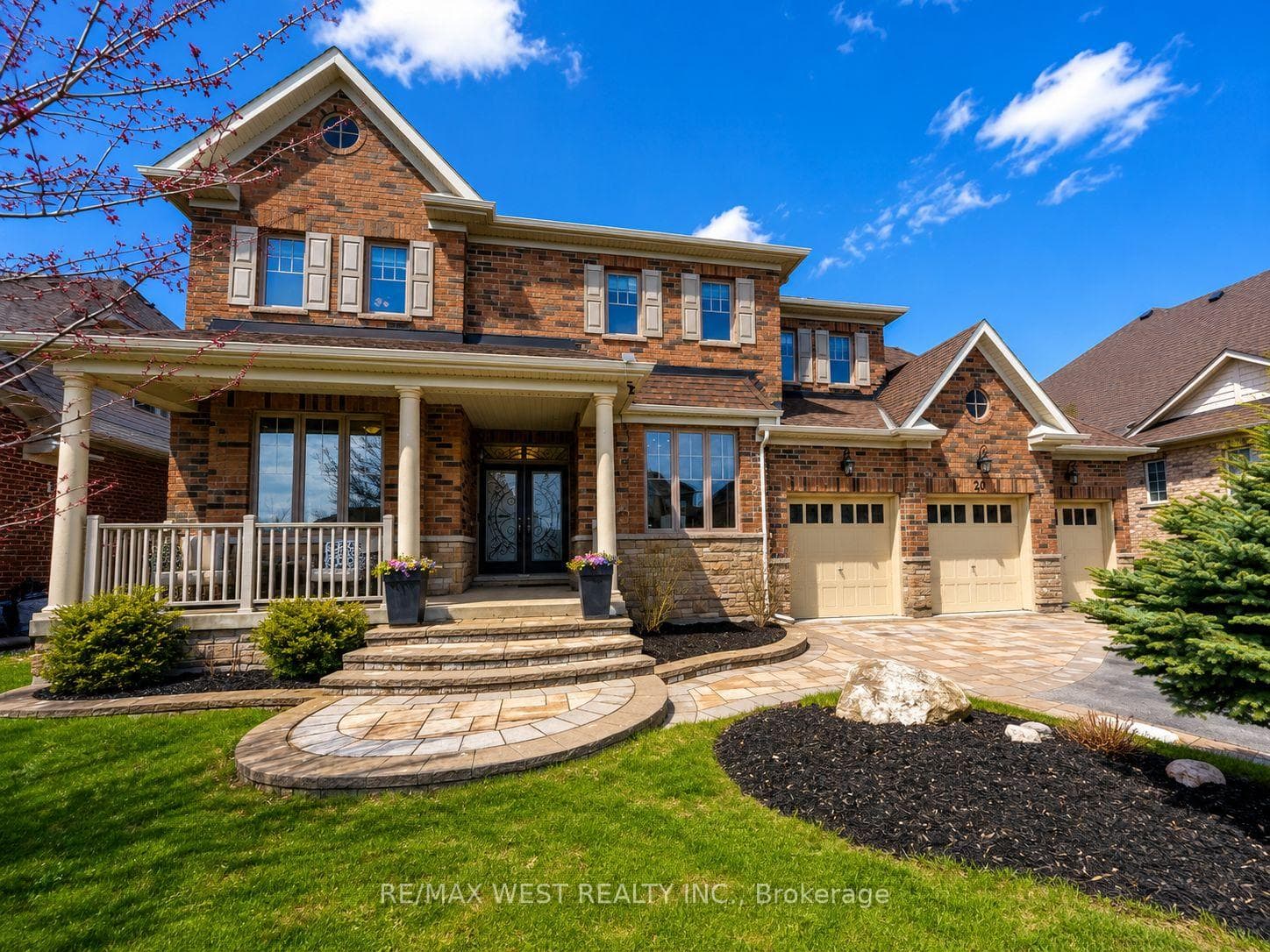 20 Anderson Avenue photo 2