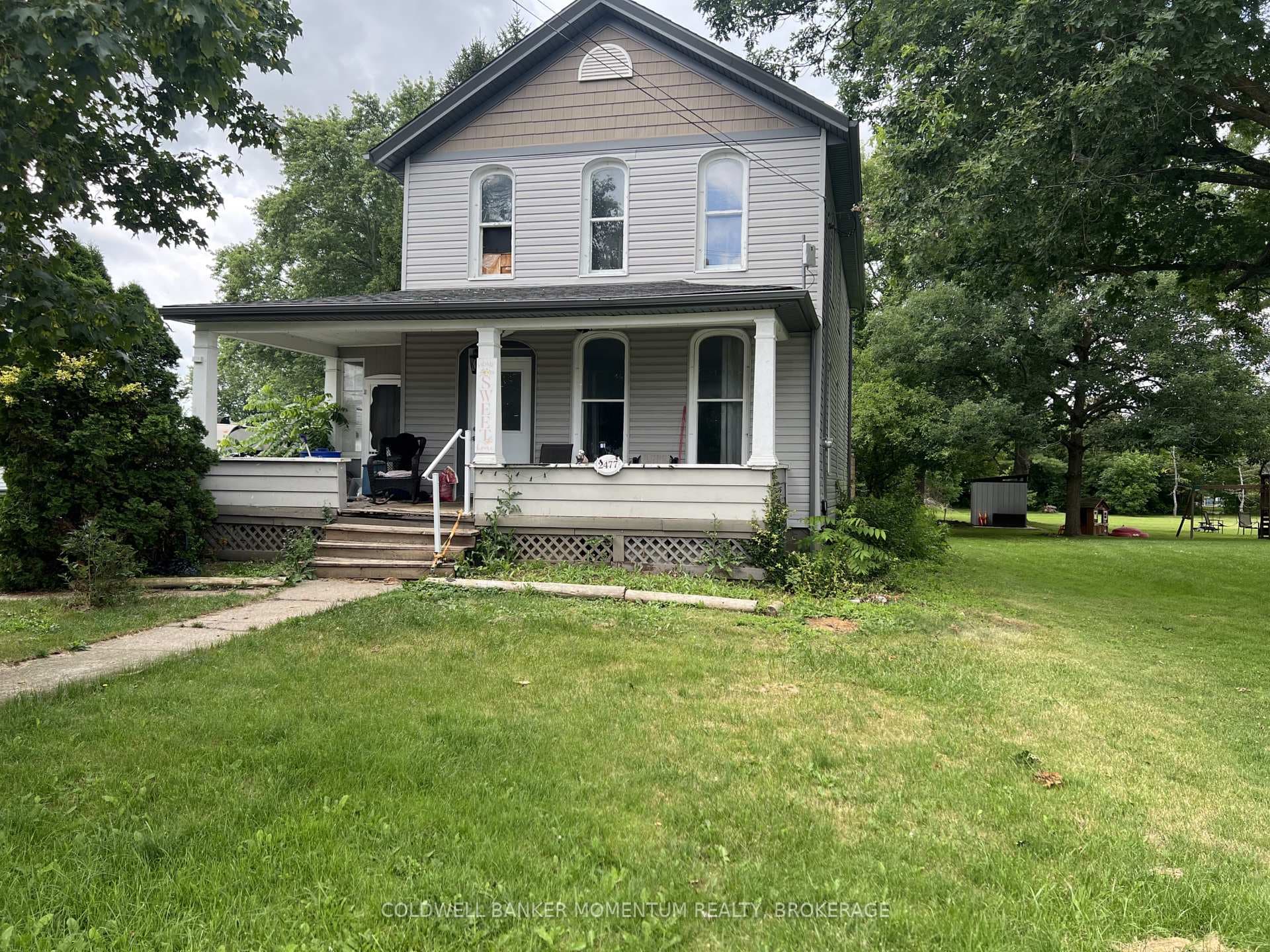 2477 Stevensville Road photo 1