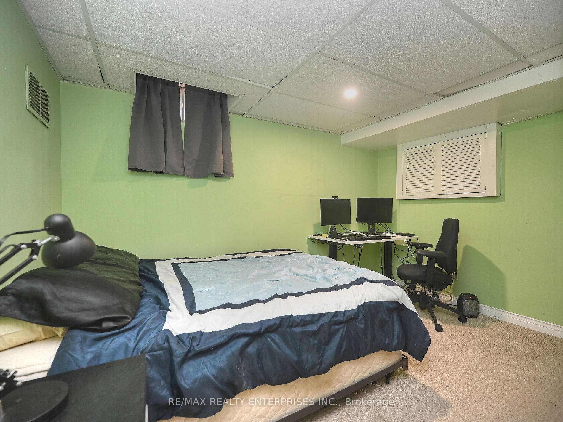 466 Bell Street photo 31