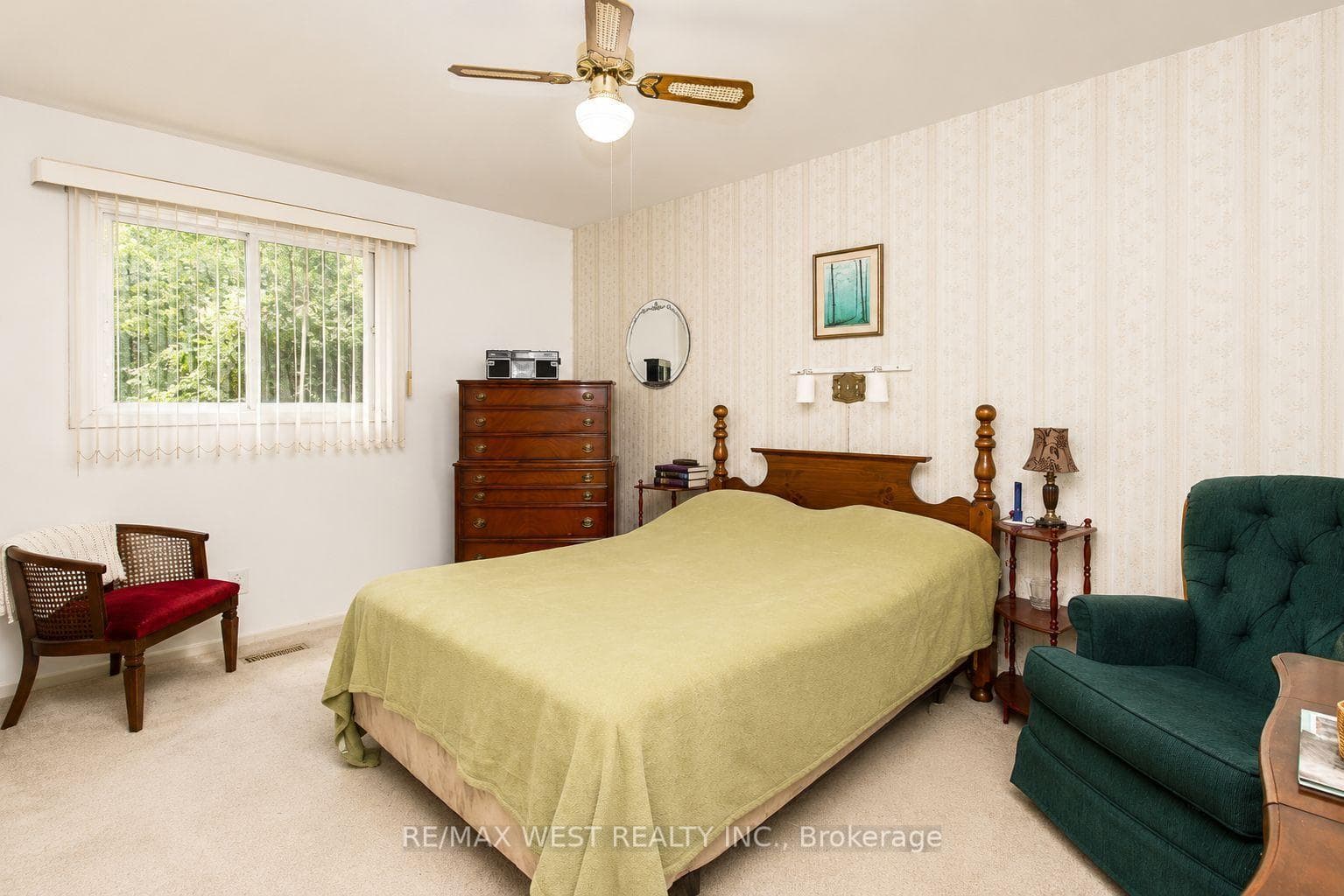 747 Birchwood Drive photo 20