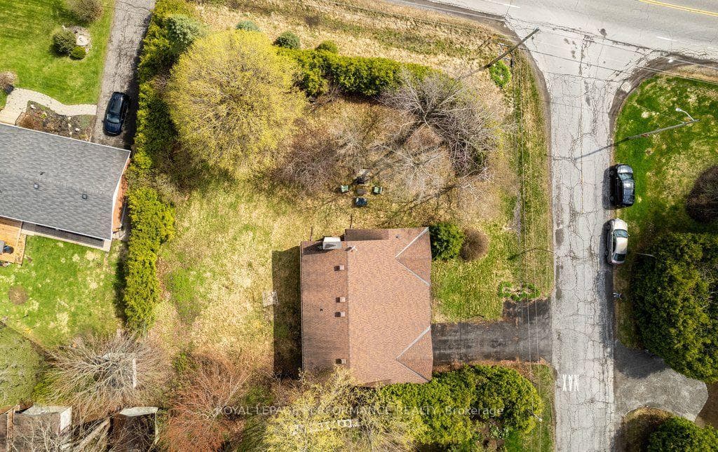 5529 Woodeden Drive photo 40
