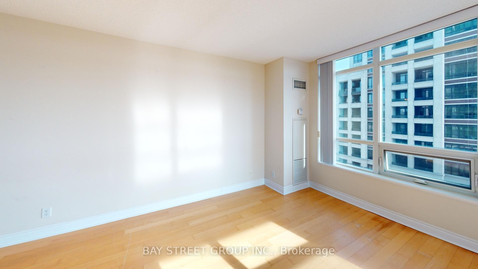 75 South Town Centre Boulevard Unit 705 photo 24