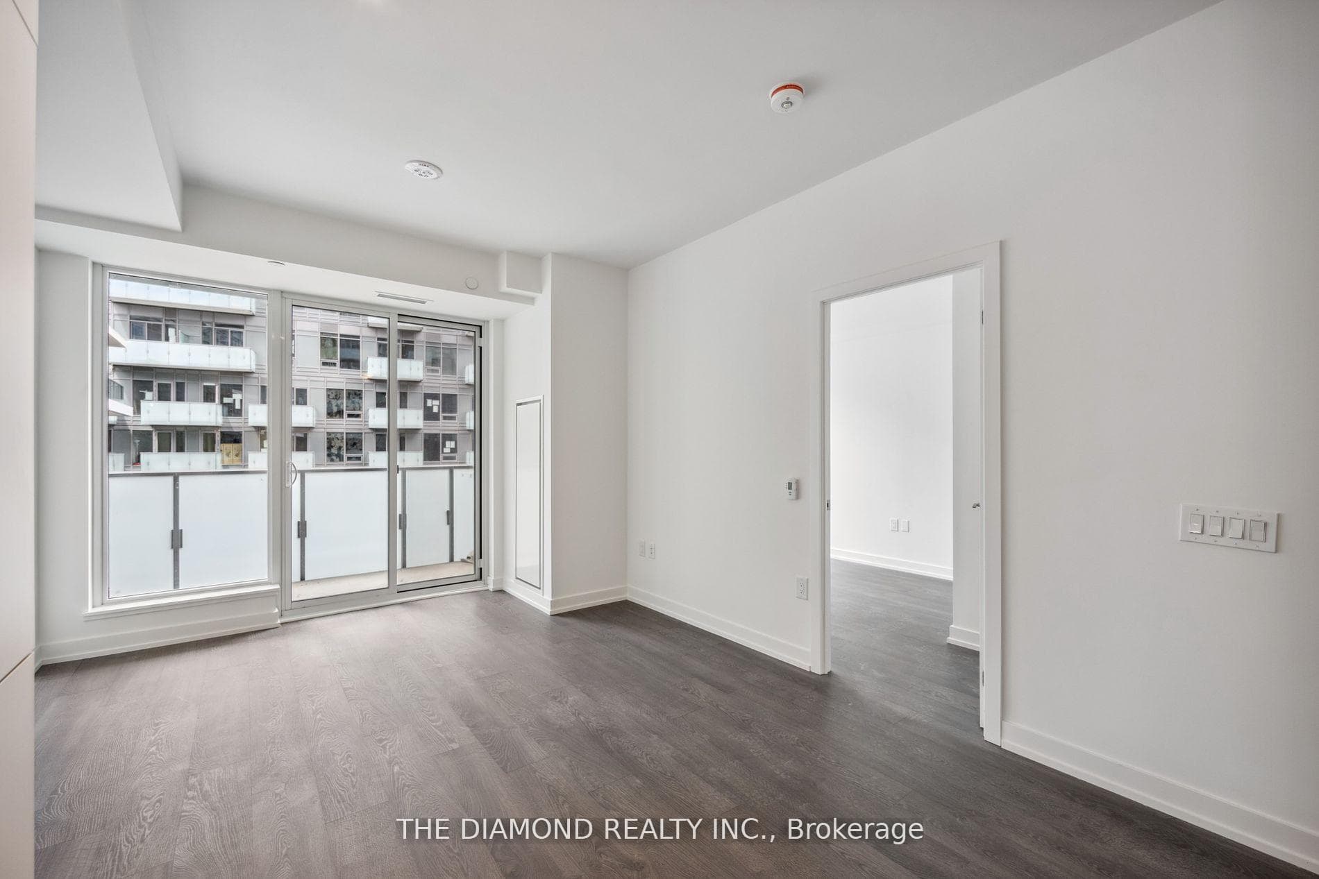 8 Olympic Gardens Drive Unit S702 photo 16