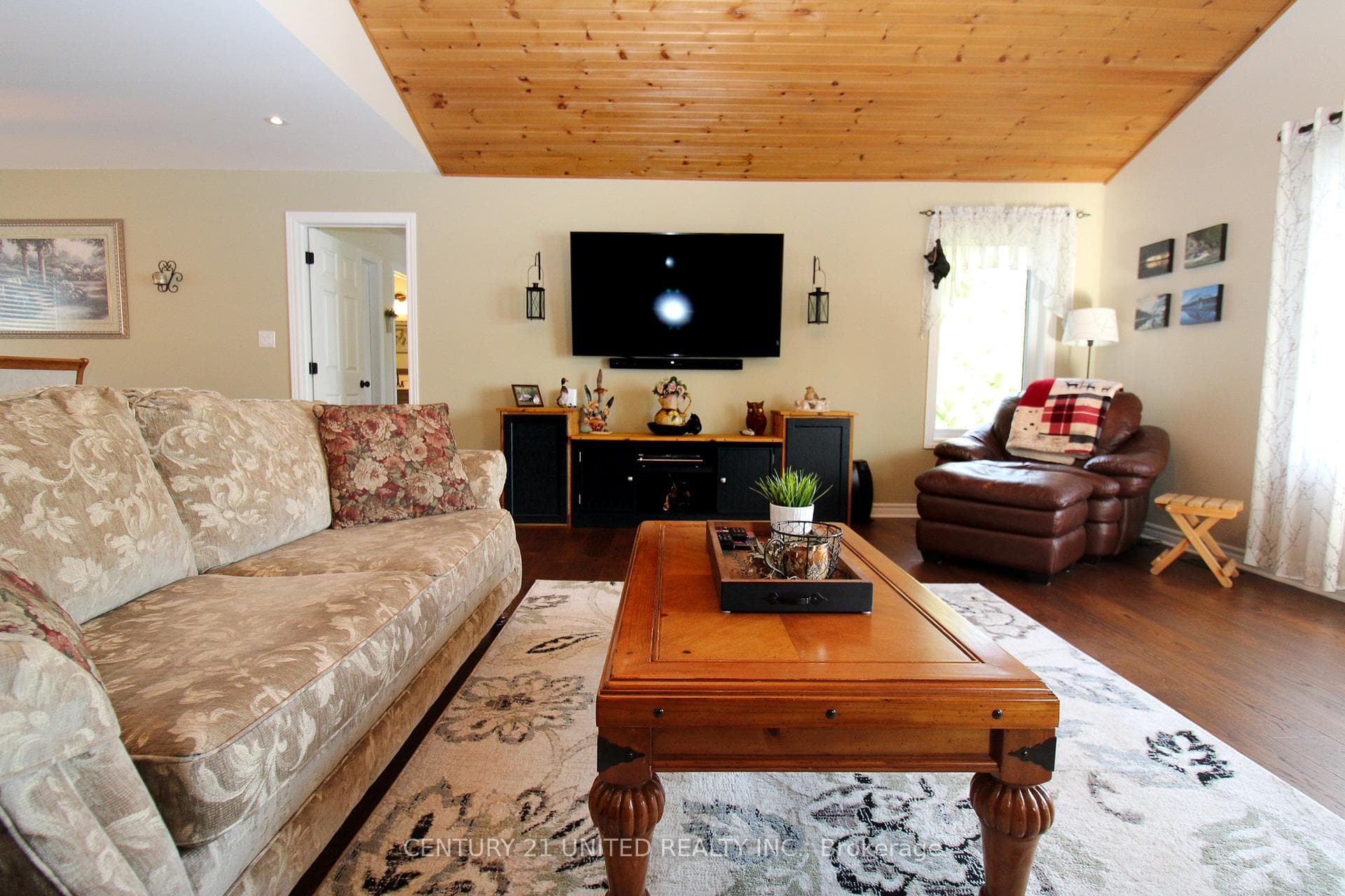 47 Darling Drive photo 15