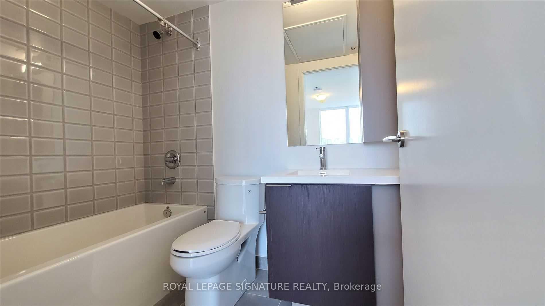 203 College Street Unit 2608 photo 8
