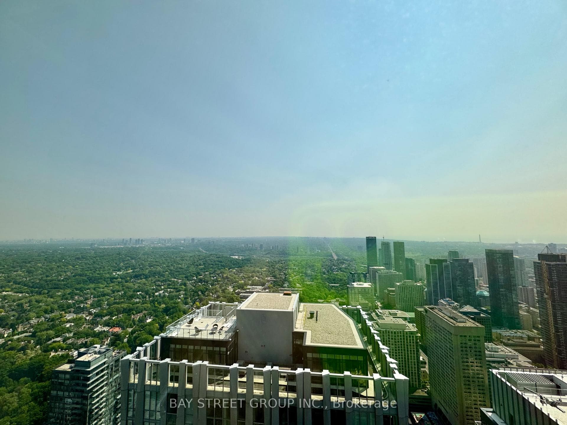 11 Yorkville Avenue Unit 6006 photo 8