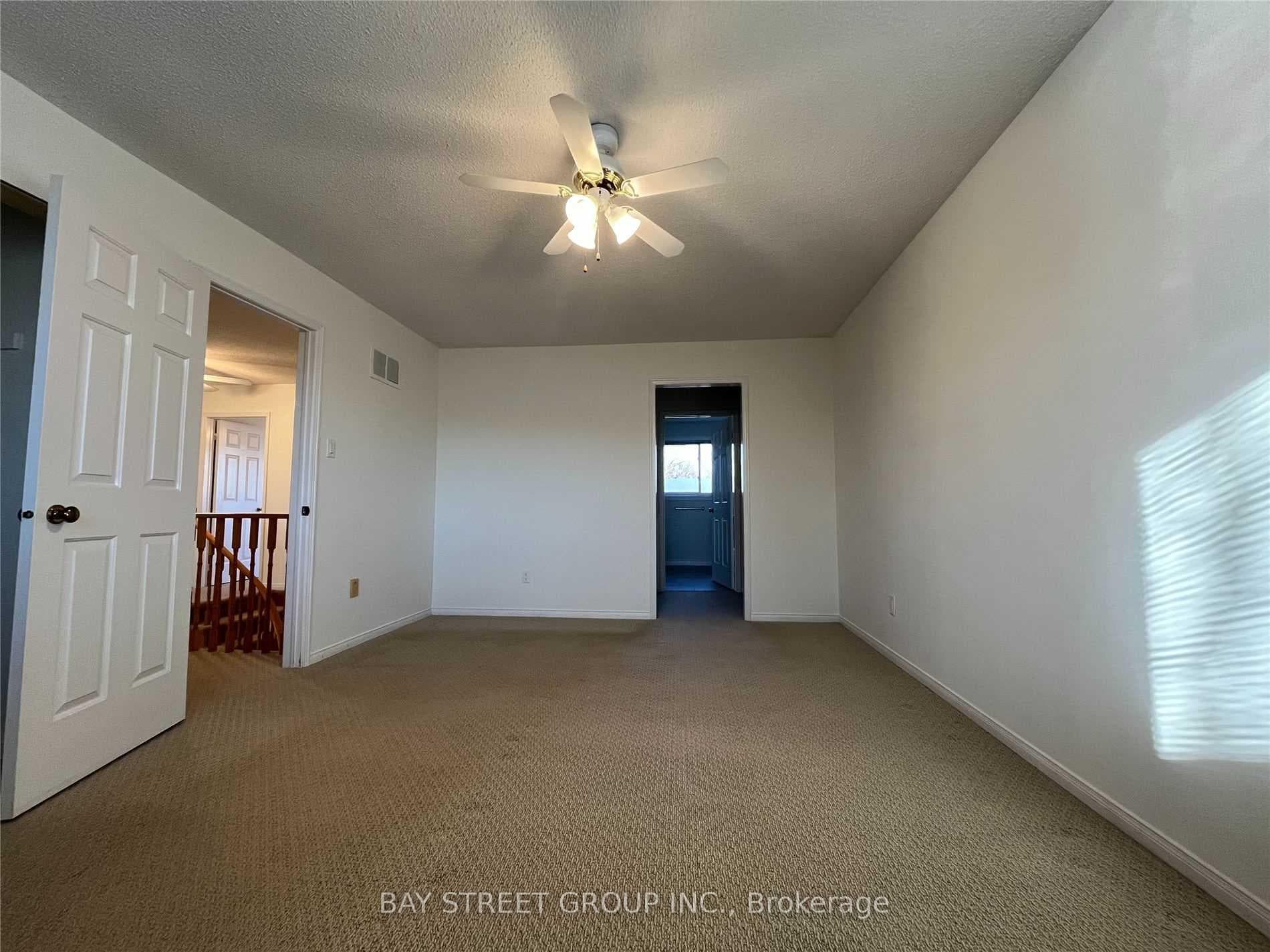 342 Carrier Lane photo 19