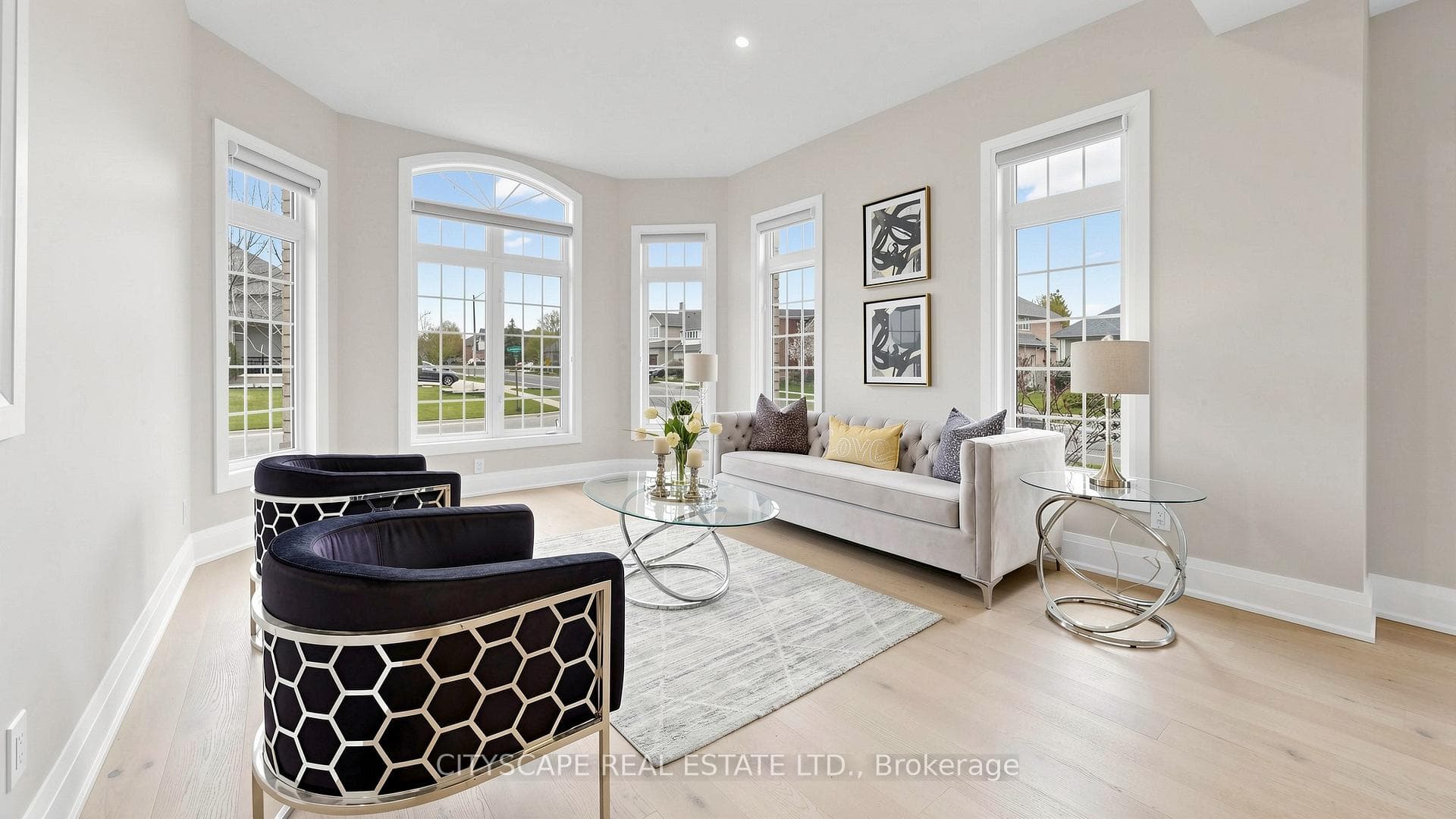 5 Lemsford Drive photo 7