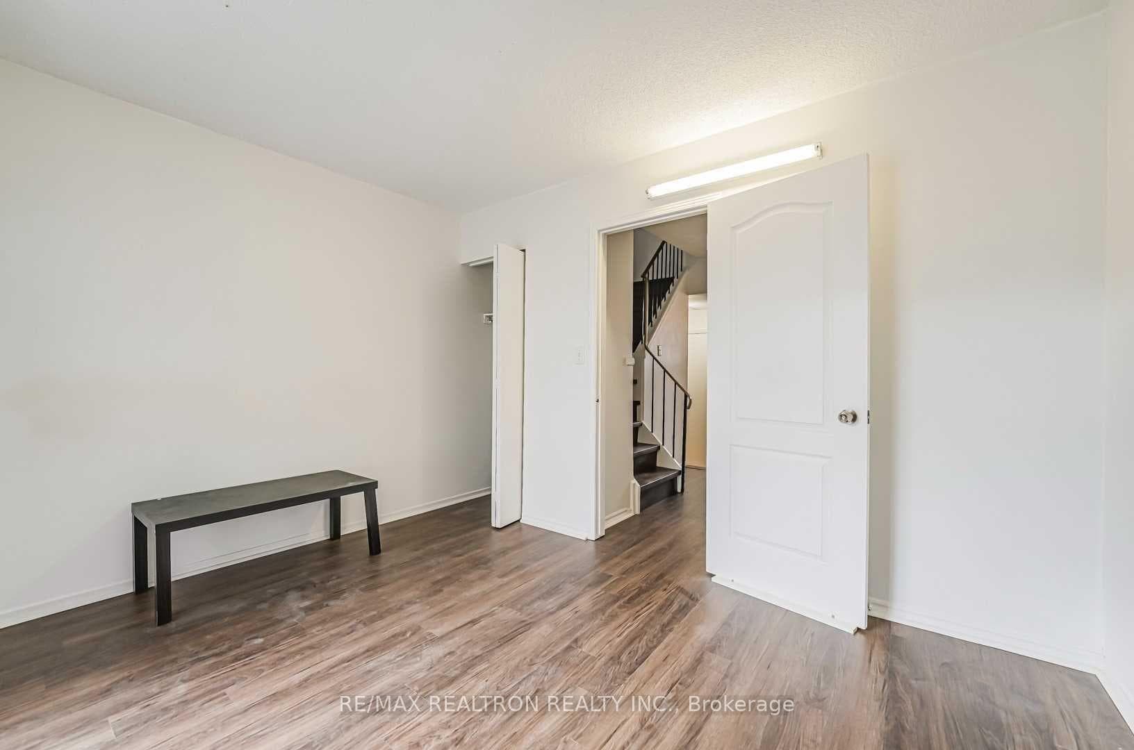 275 Broadview Avenue Unit 59 photo 8