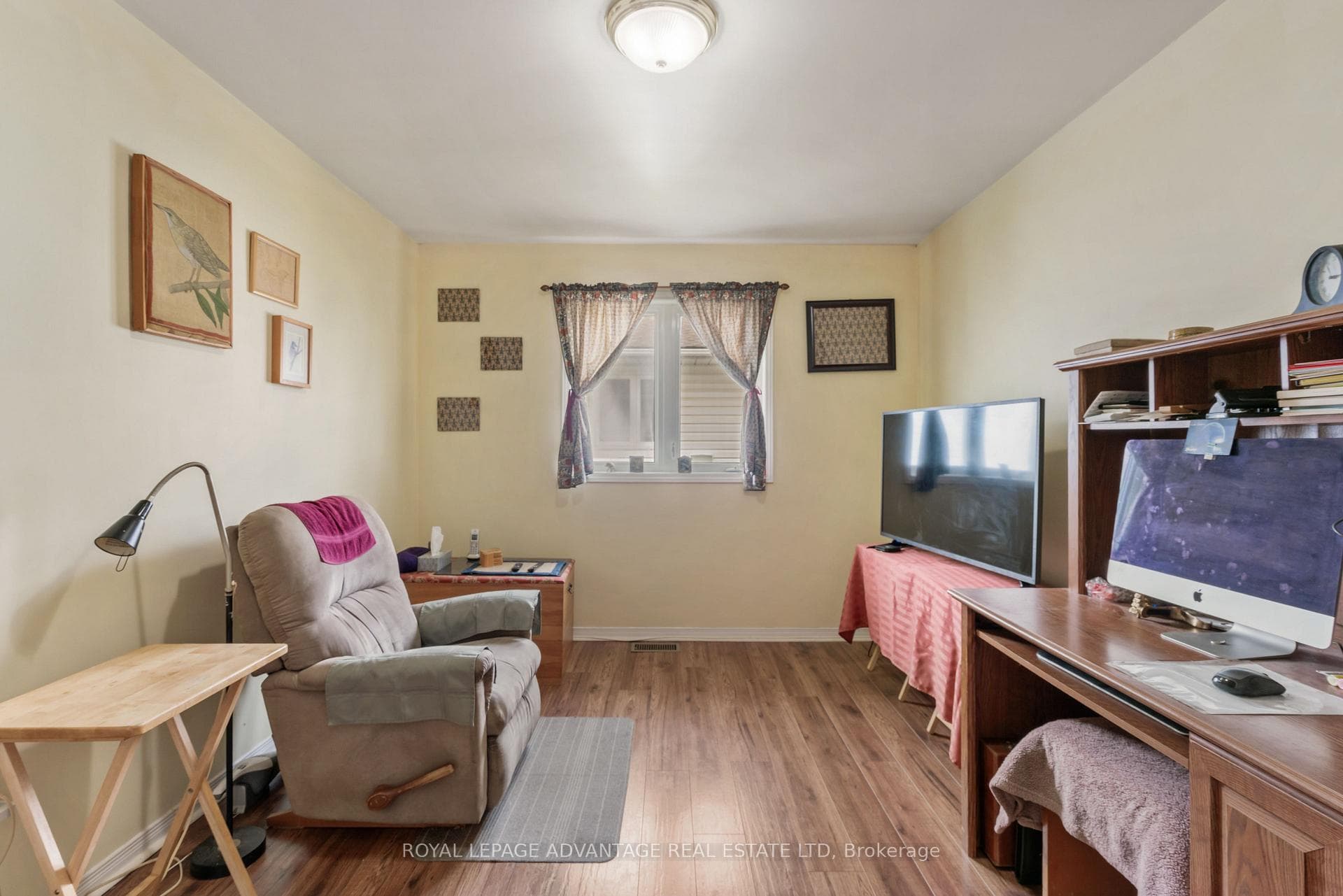 2nd Bedroom (used as tv room)