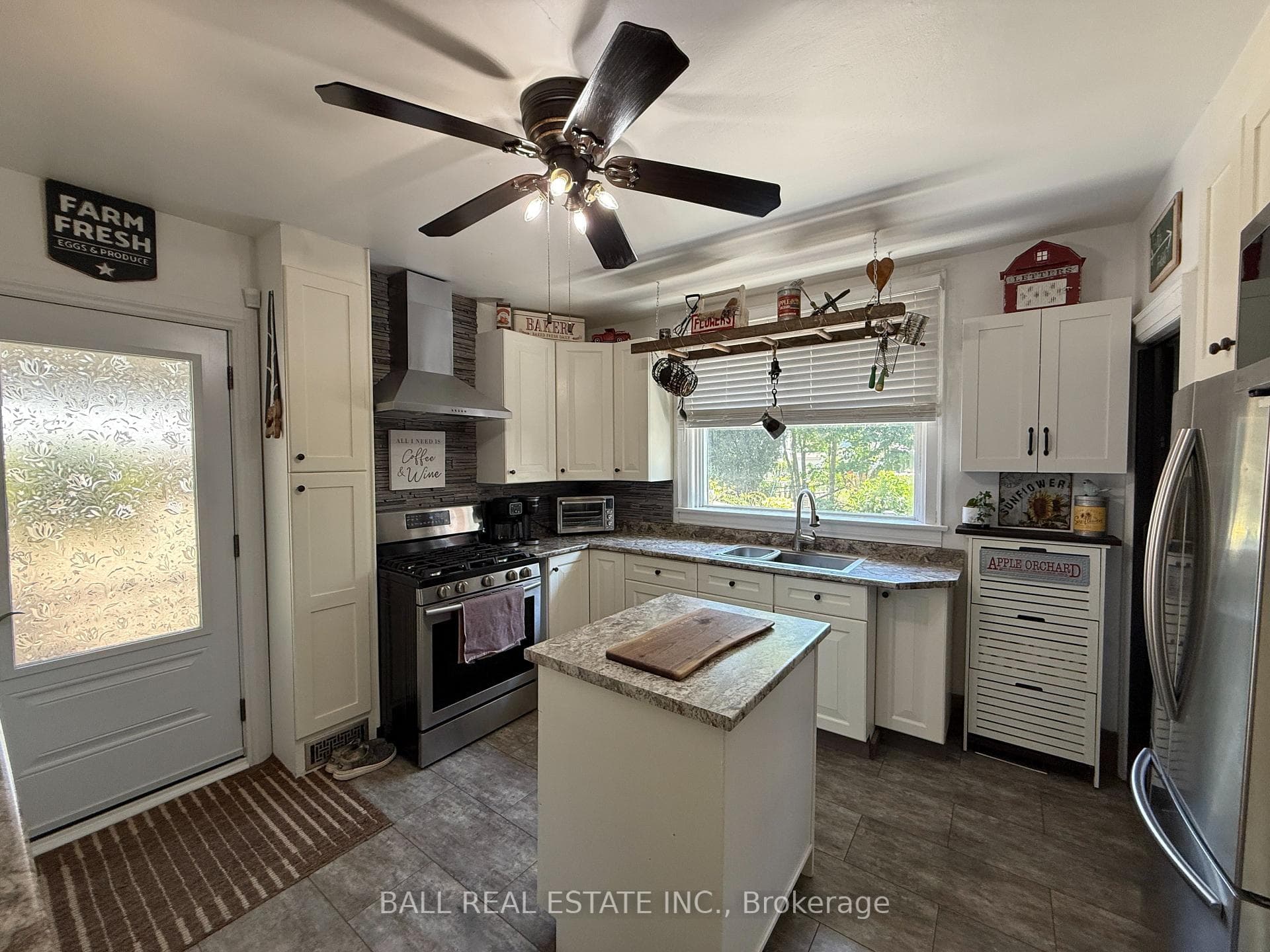 251 King George Street photo 16