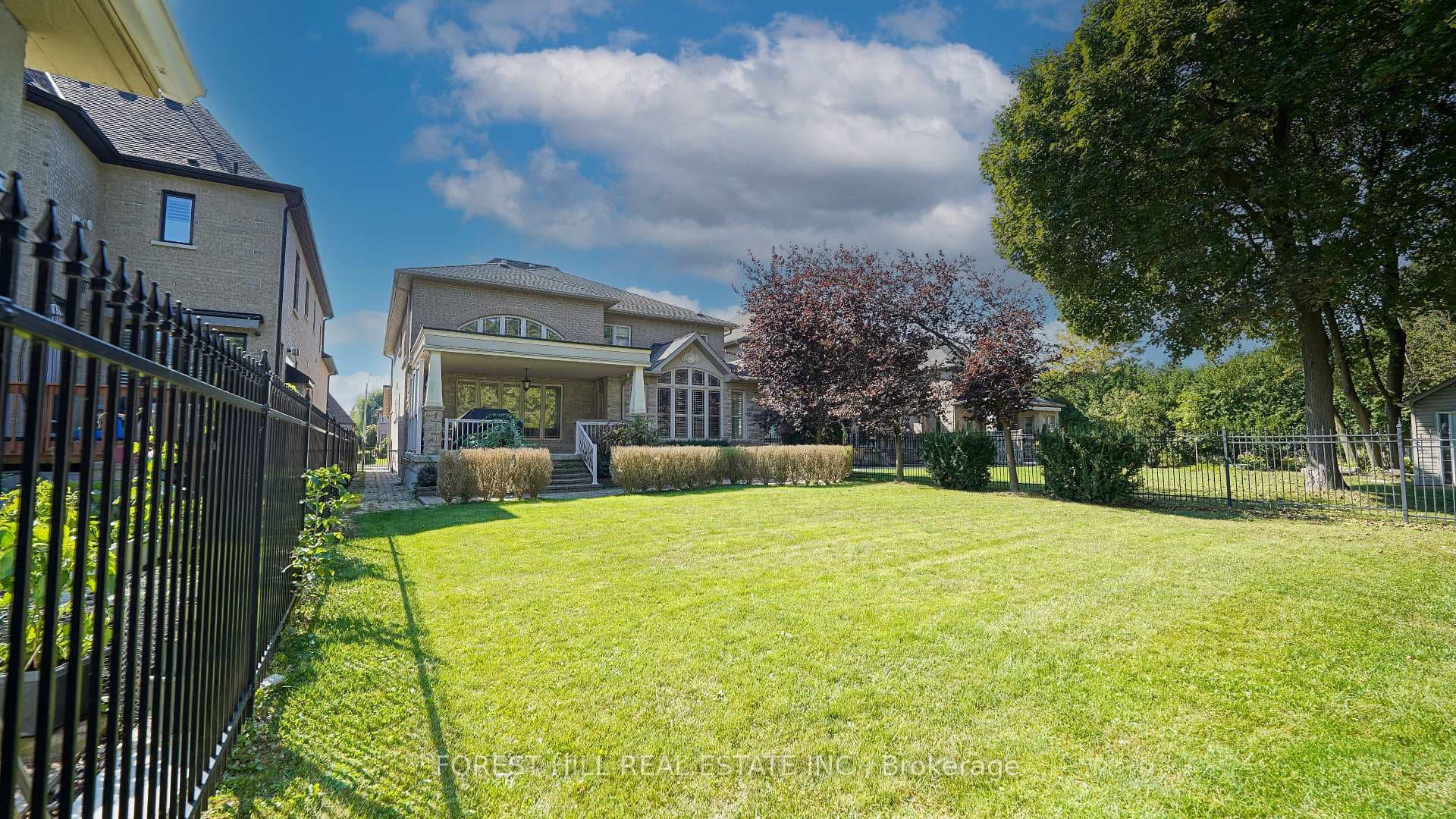 116 Arten Avenue photo 49