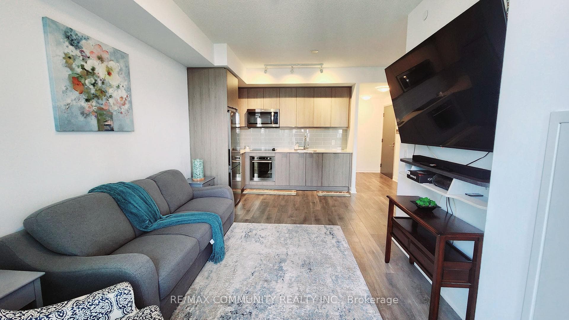 38 Forest Manor Road Unit 2210 photo 18