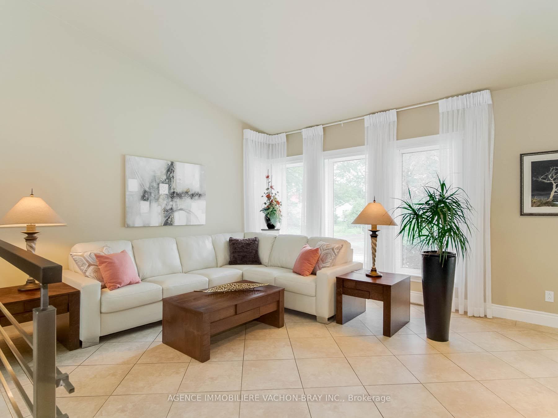 21050 Juniper Avenue photo 12