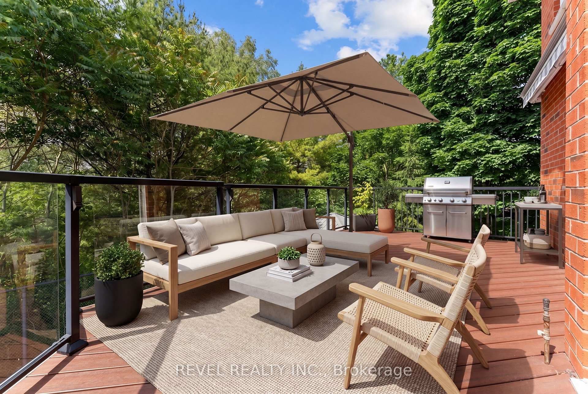 7 Callander Court photo 44