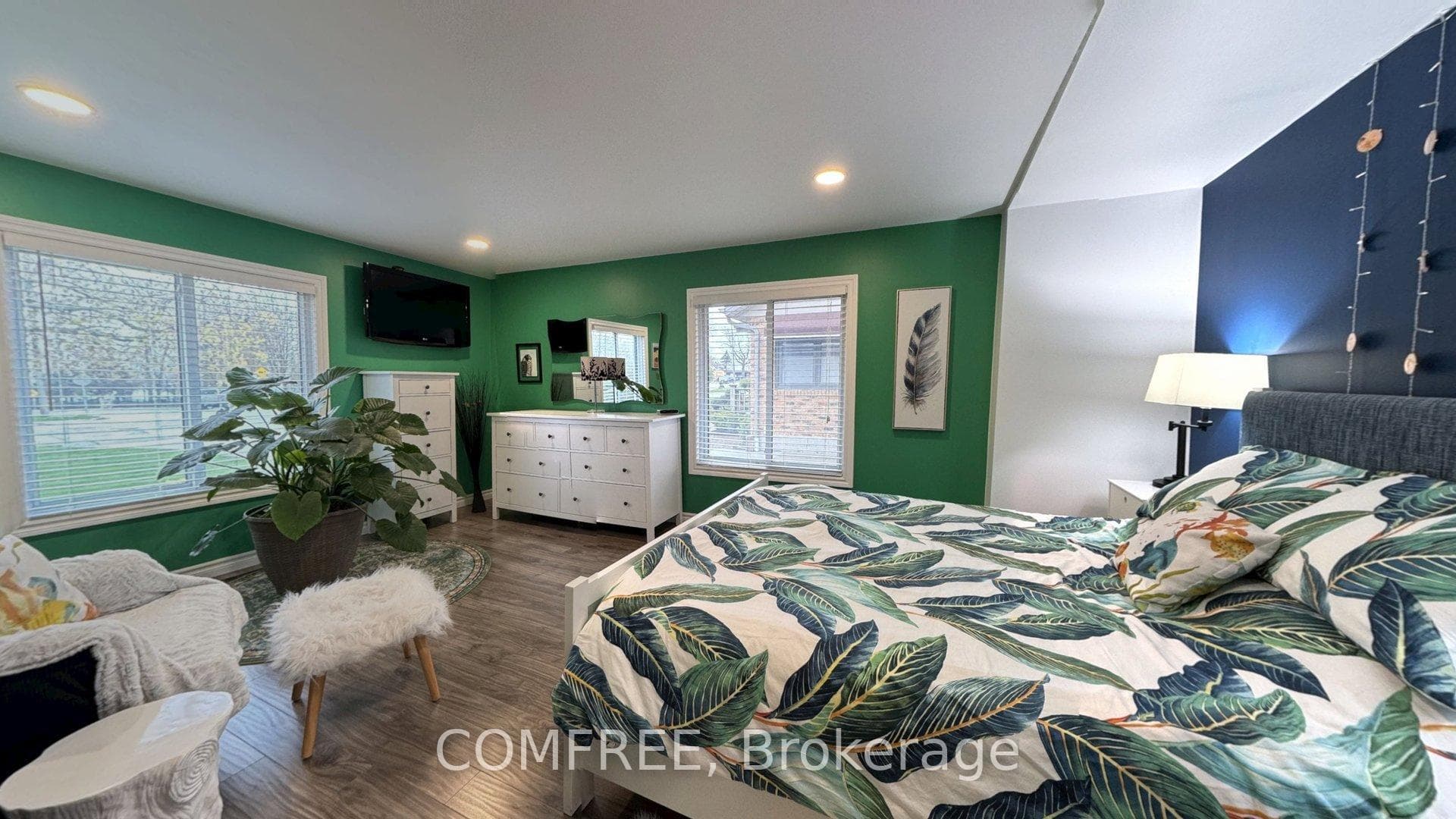 21 Seacliff Drive photo 24