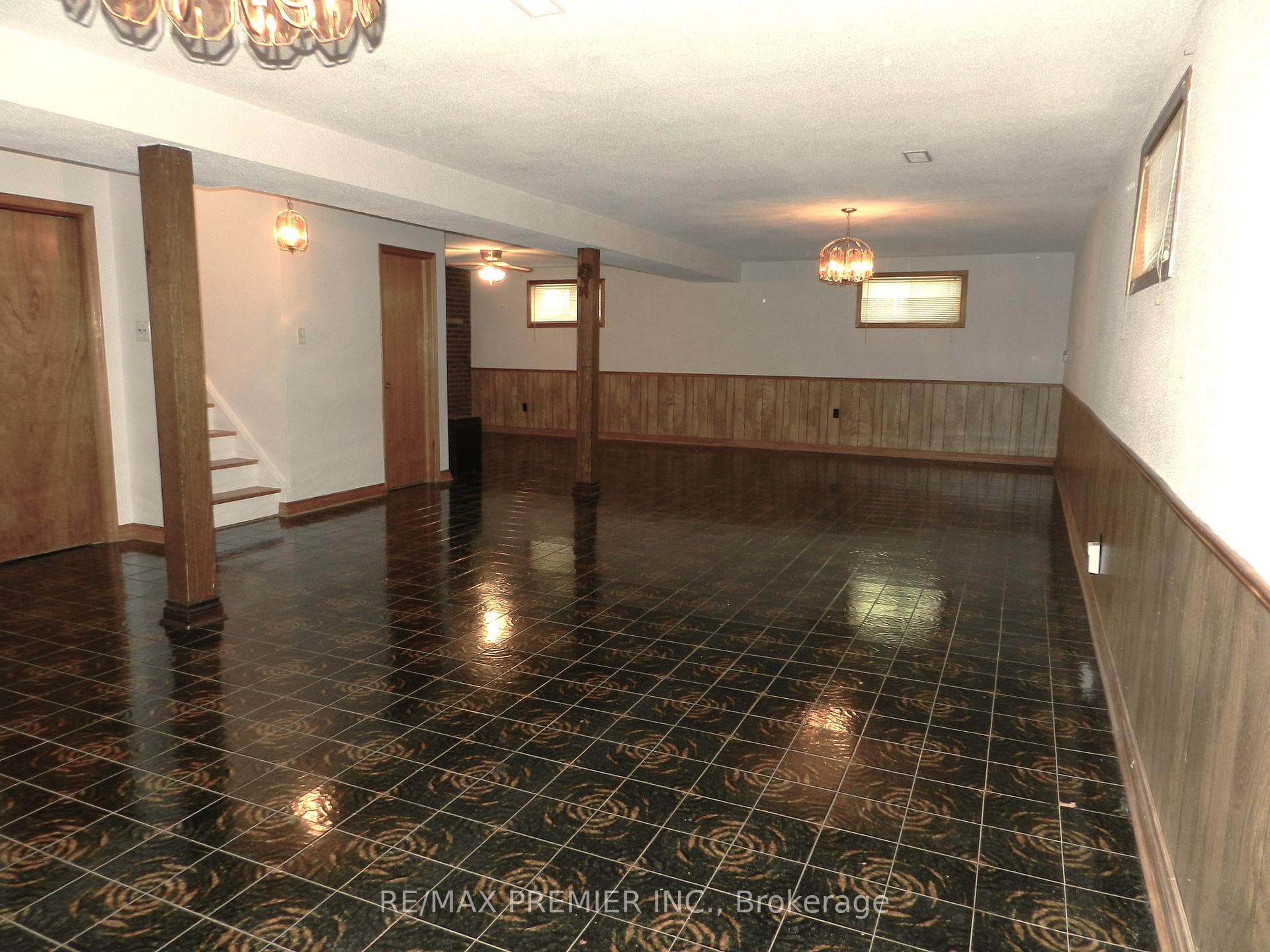 36 Willis Road photo 9