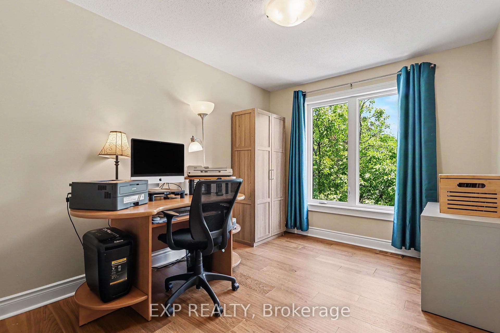 1856 Summerfields Crescent Unit 25 photo 17