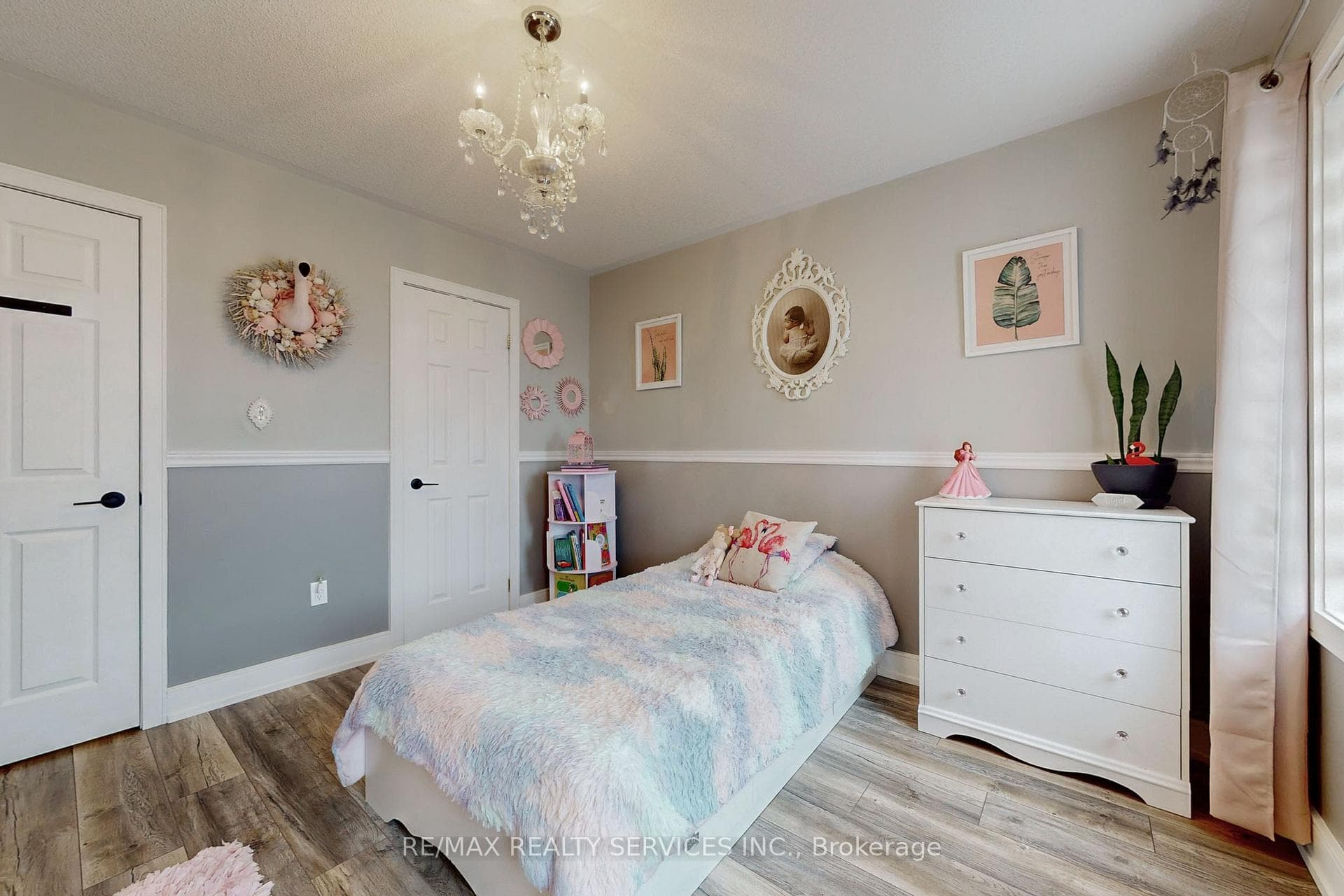 1253 Weller Crossing N/A photo 32