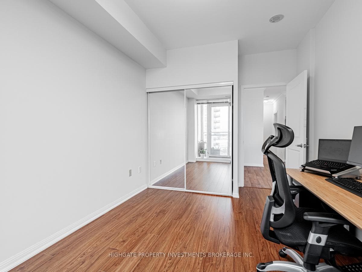 628 Fleet Street Unit 2506 photo 13