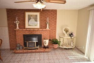 25 Lenthall Avenue photo 18