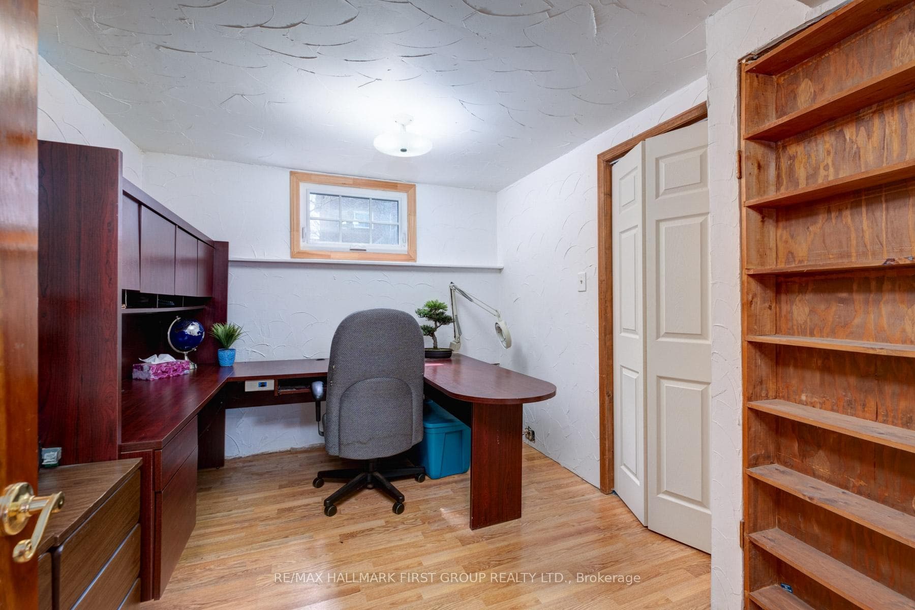 924 Finley Avenue photo 35