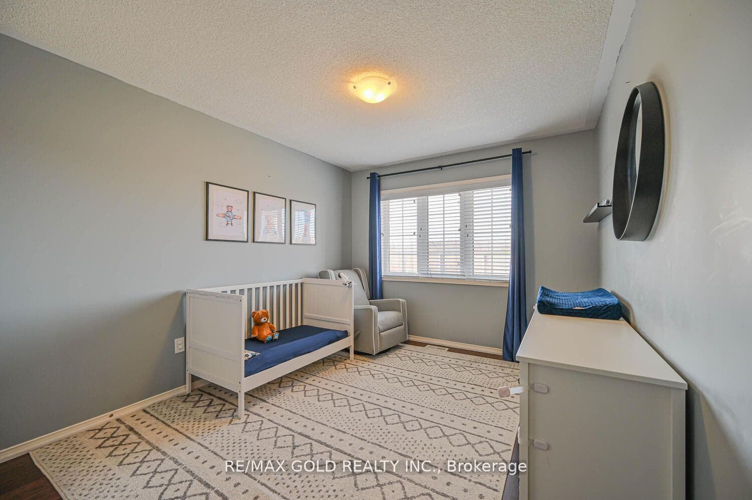 132 Sussexvale Drive photo 19