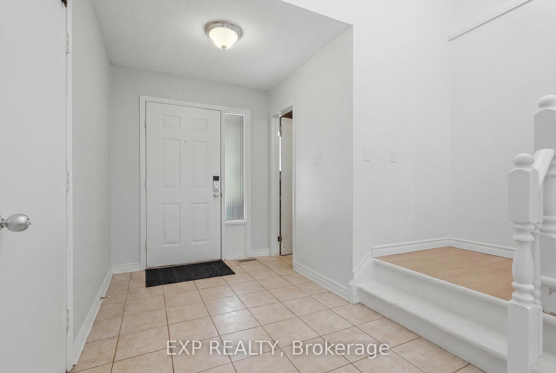 86 Baxter Crescent photo 11