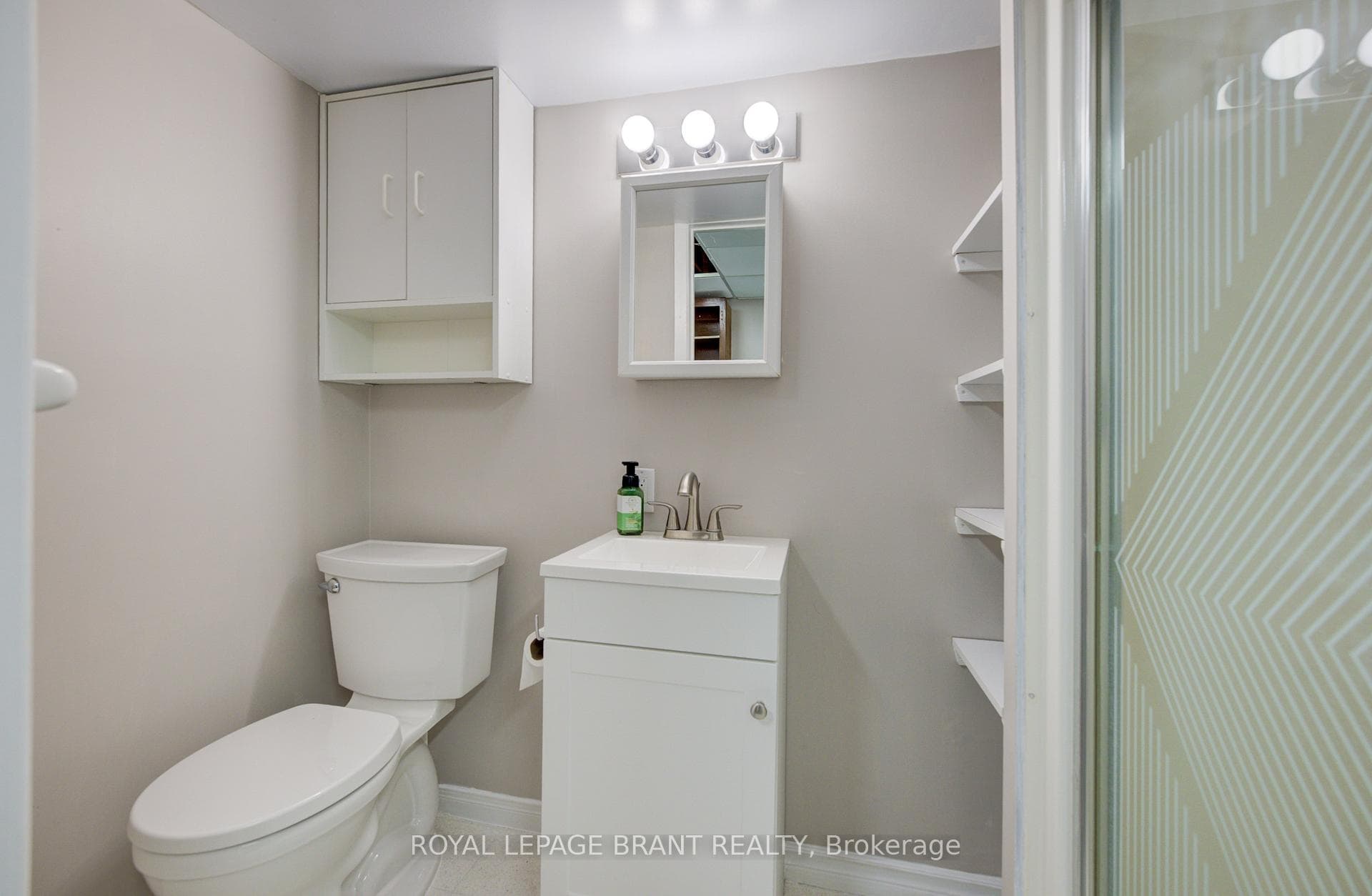 147 Moffat Drive photo 29