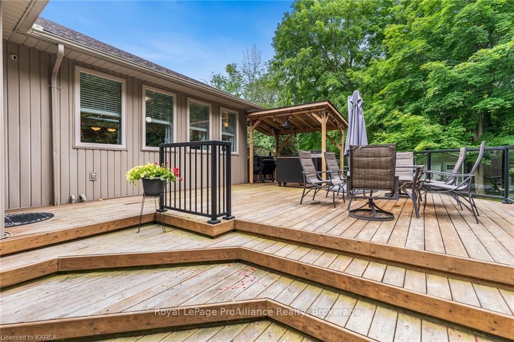 1091 CLIFFSIDE Drive photo 38