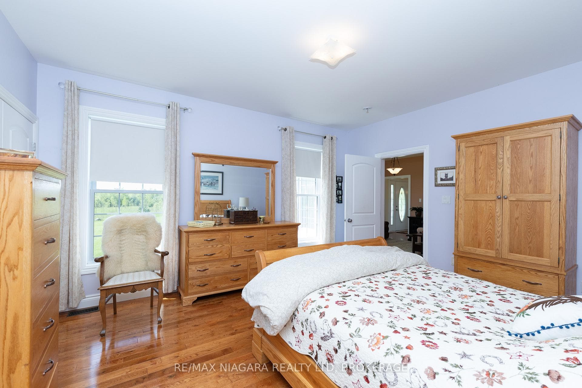 Primary Bedroom - Main Floor