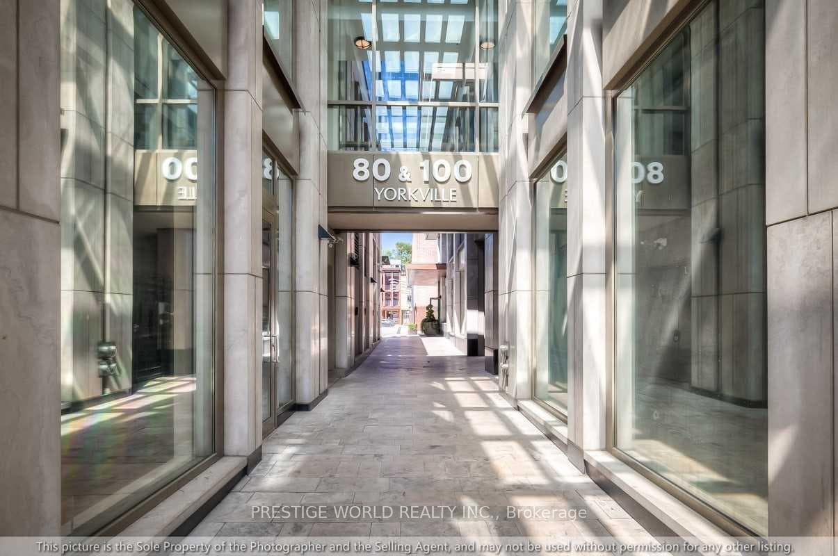 80 Yorkville Avenue Unit 302 photo 2