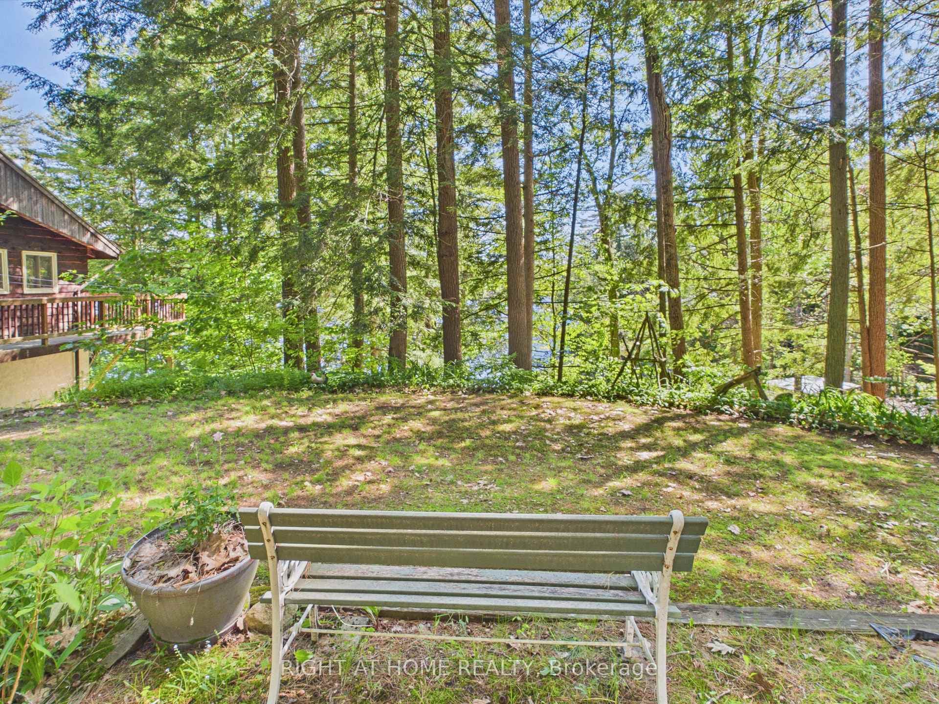 1527 Moon River Road photo 31