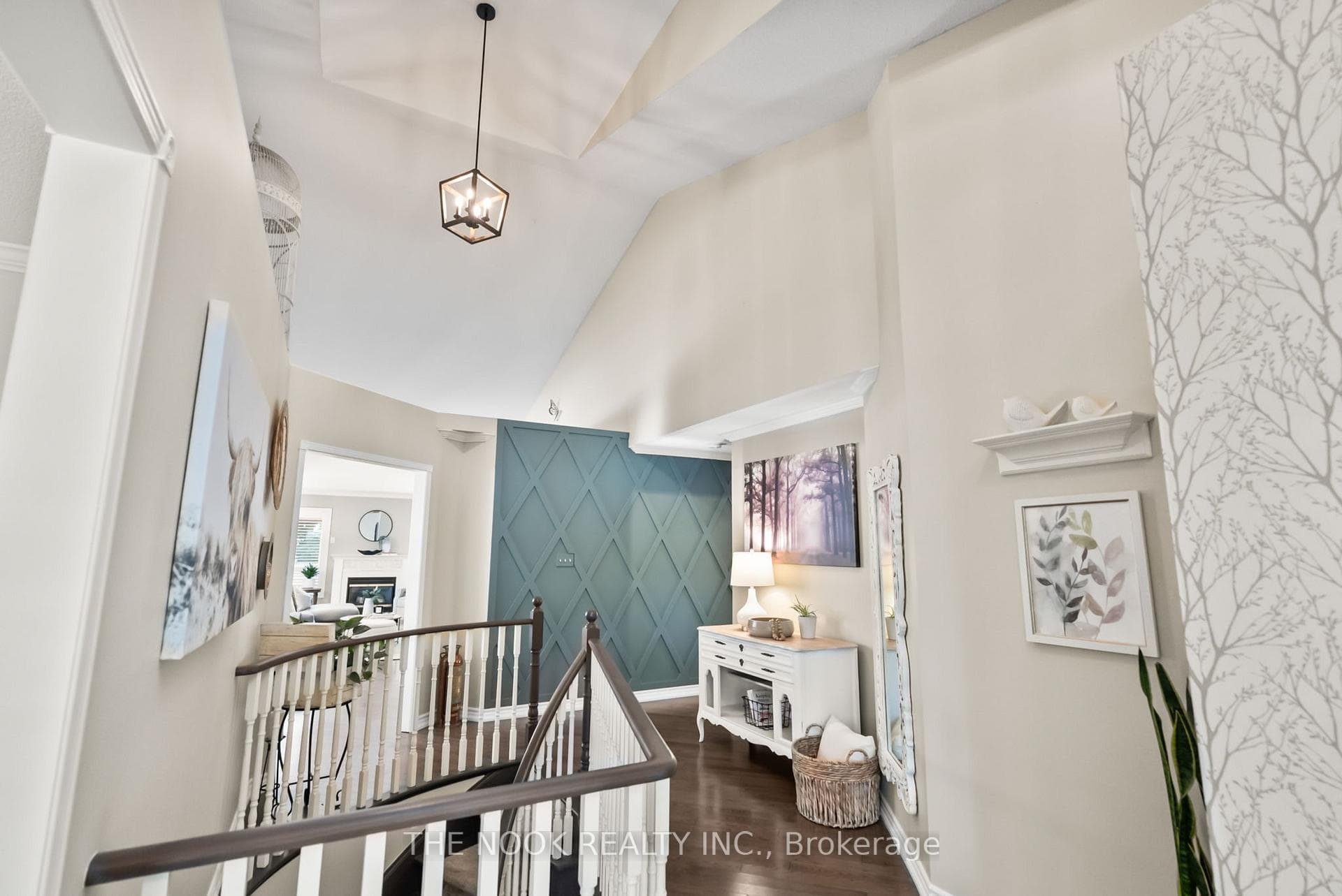 47 Elder Crescent photo 5