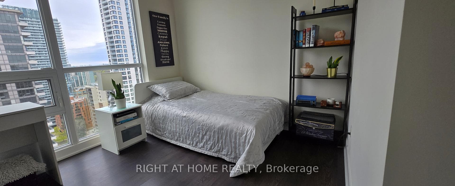 30 Roehampton Avenue Unit 2308 photo 28